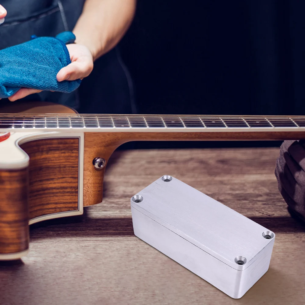 Boîtier de pédale d'effets de  - Musical Instrument Brands avis et prix
