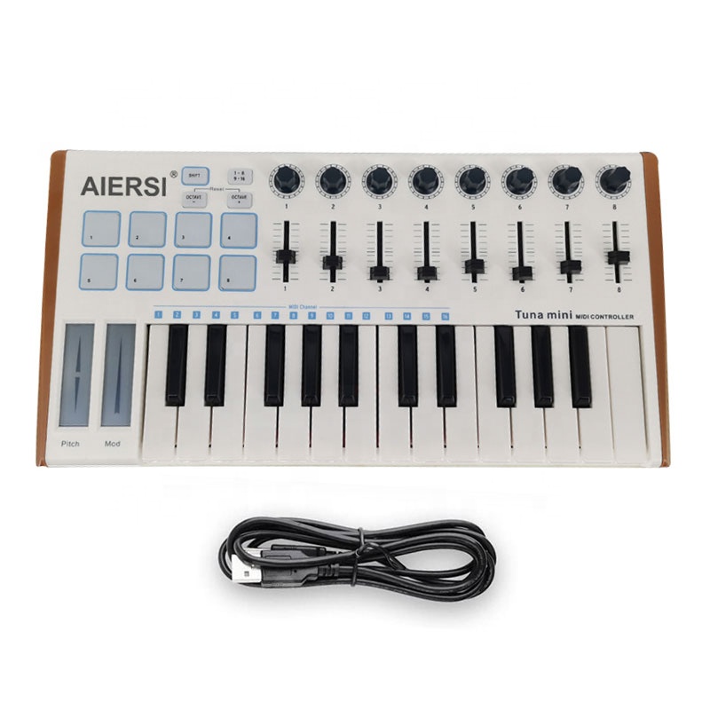Marque 8 encodeurs faders USB  - Musical Instrument Brands avis et prix